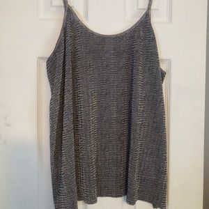 Patterned Swing Tank